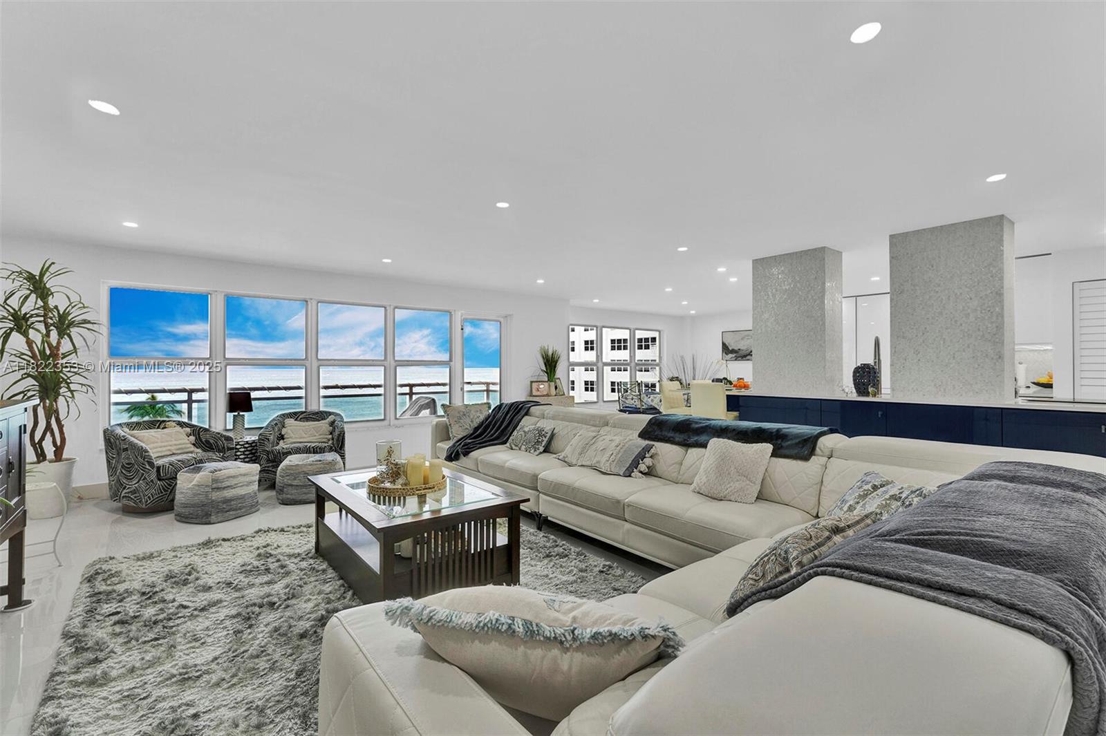 PLAYA DEL MAR CONDO - Residential