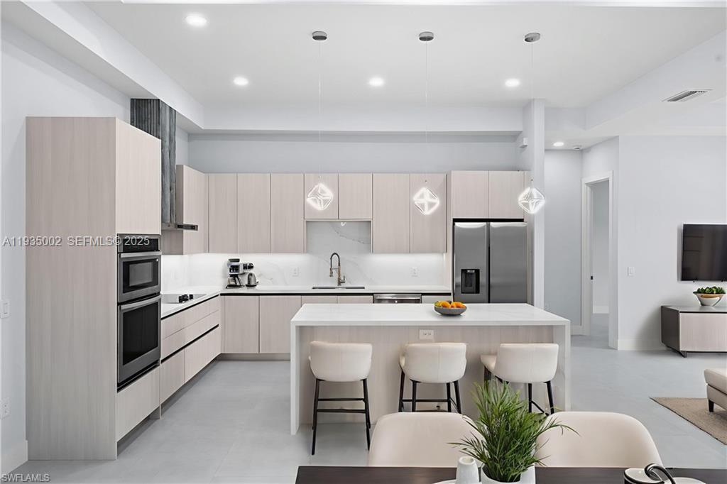 GOLDEN GATE ESTATES - Residential