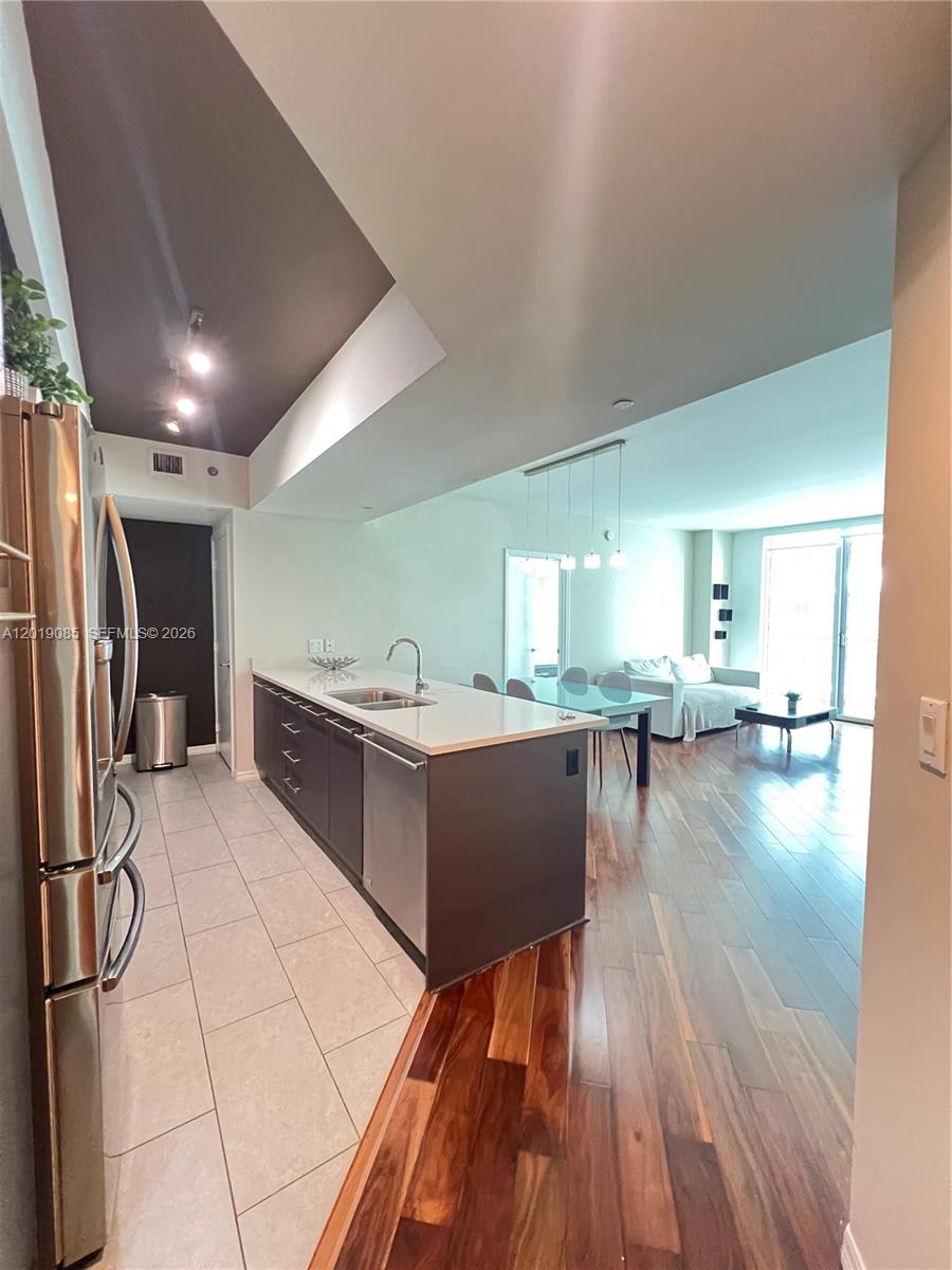 500 BRICKELL WEST CONDO - Residential