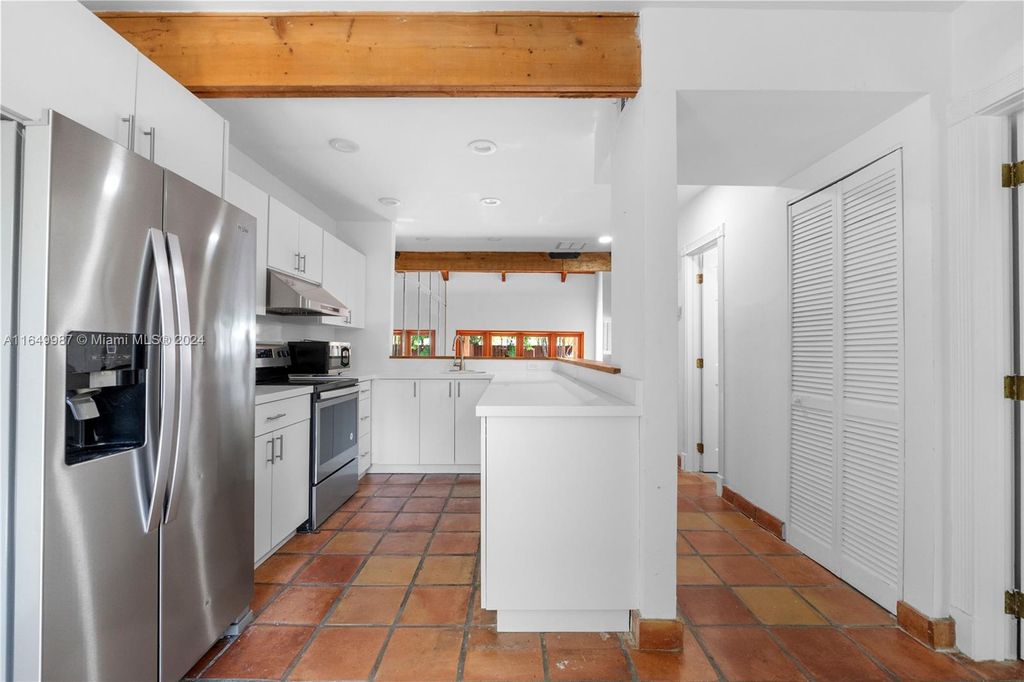 Photo of 1260 SE 2nd St #1260, Fort Lauderdale, FL 33301 (MLS # A11649987)