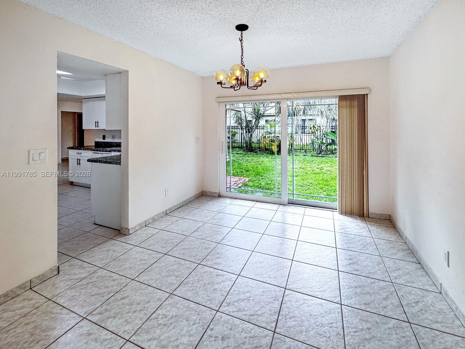 RAINBOW MIRAMAR - Residential