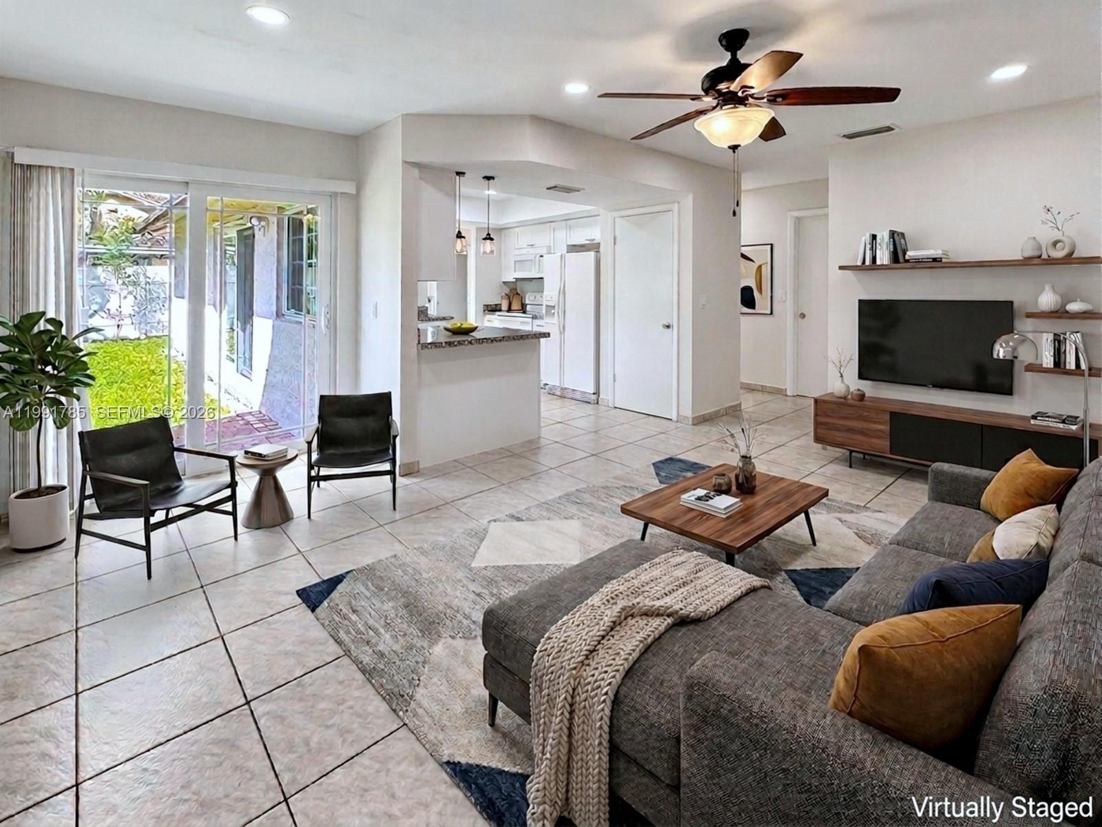 RAINBOW MIRAMAR - Residential