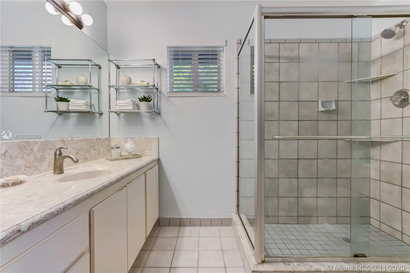 BRIAN OAKS - Residential