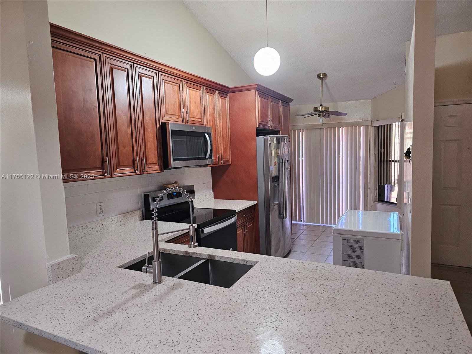 COLLINWOOD HEIGHTS 4 - Residential