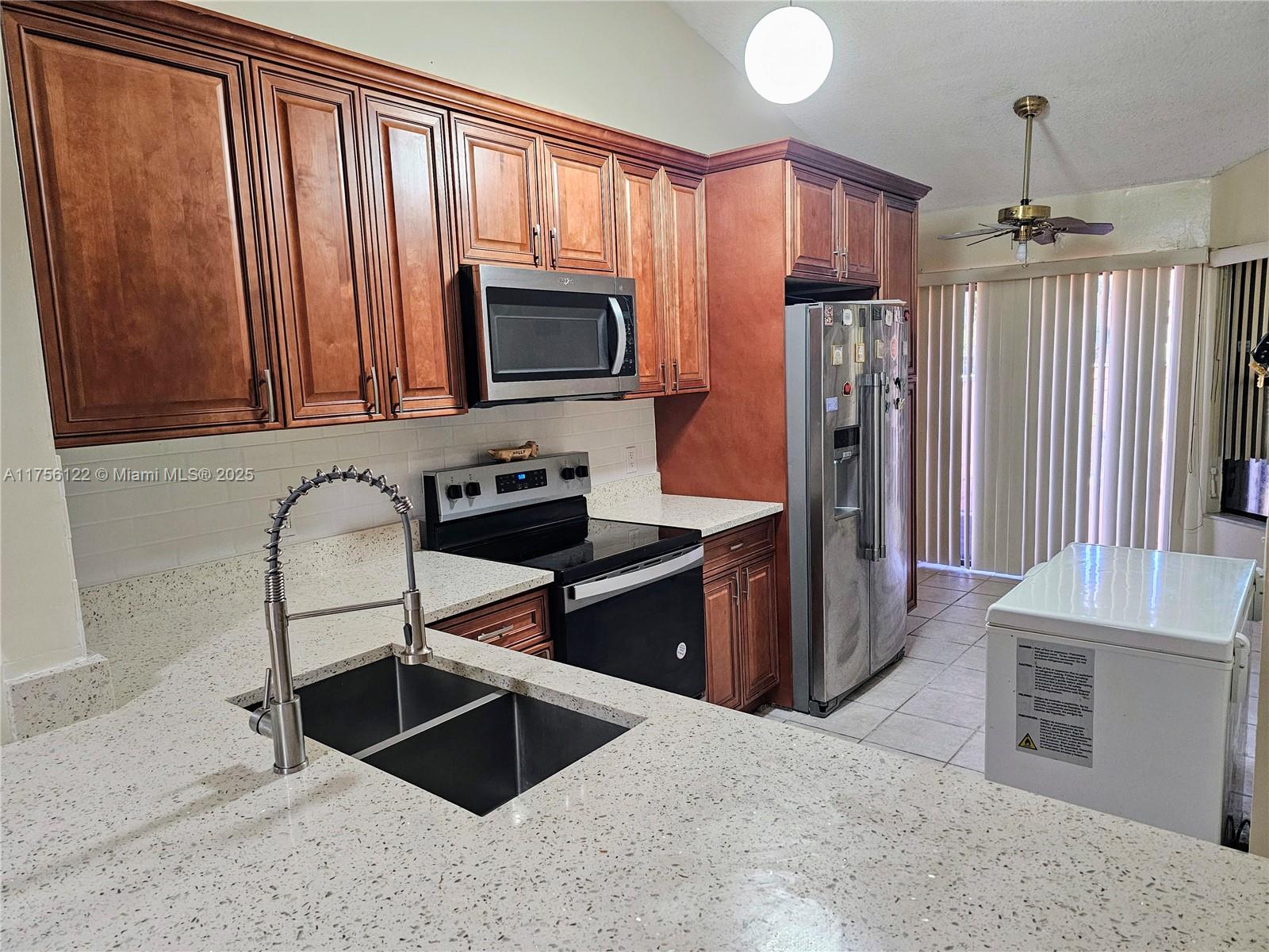 COLLINWOOD HEIGHTS 4 - Residential