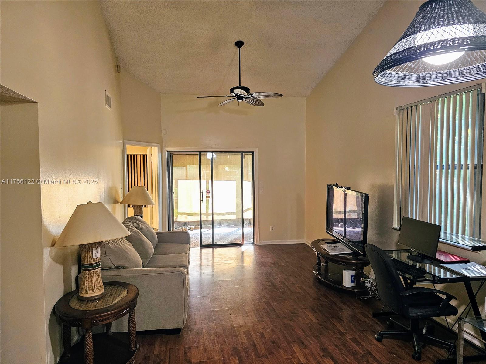COLLINWOOD HEIGHTS 4 - Residential