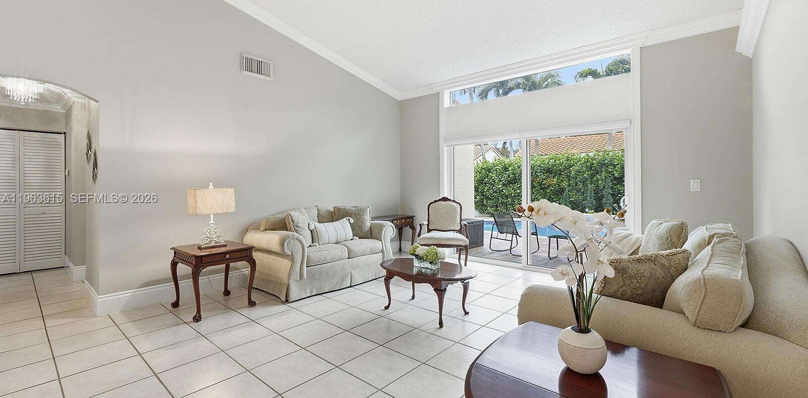 FLAMINGO ESTATES - Residential