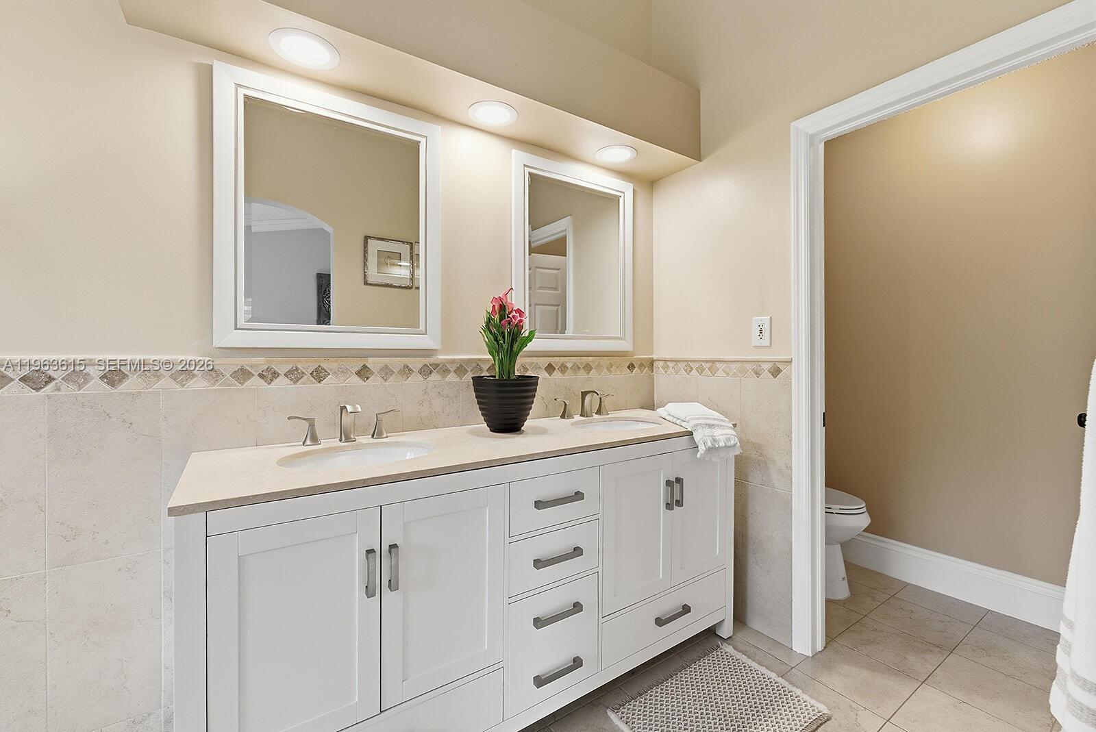 FLAMINGO ESTATES - Residential