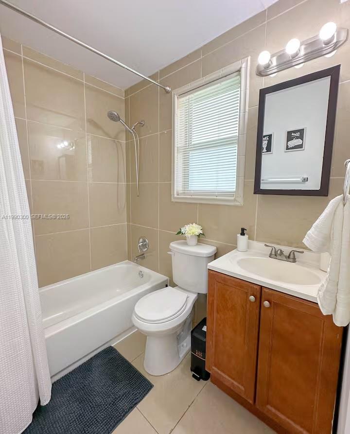 Lauderdale Gardens - Residential Income