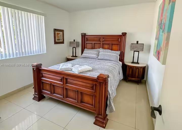 Lauderdale Gardens - Residential Income