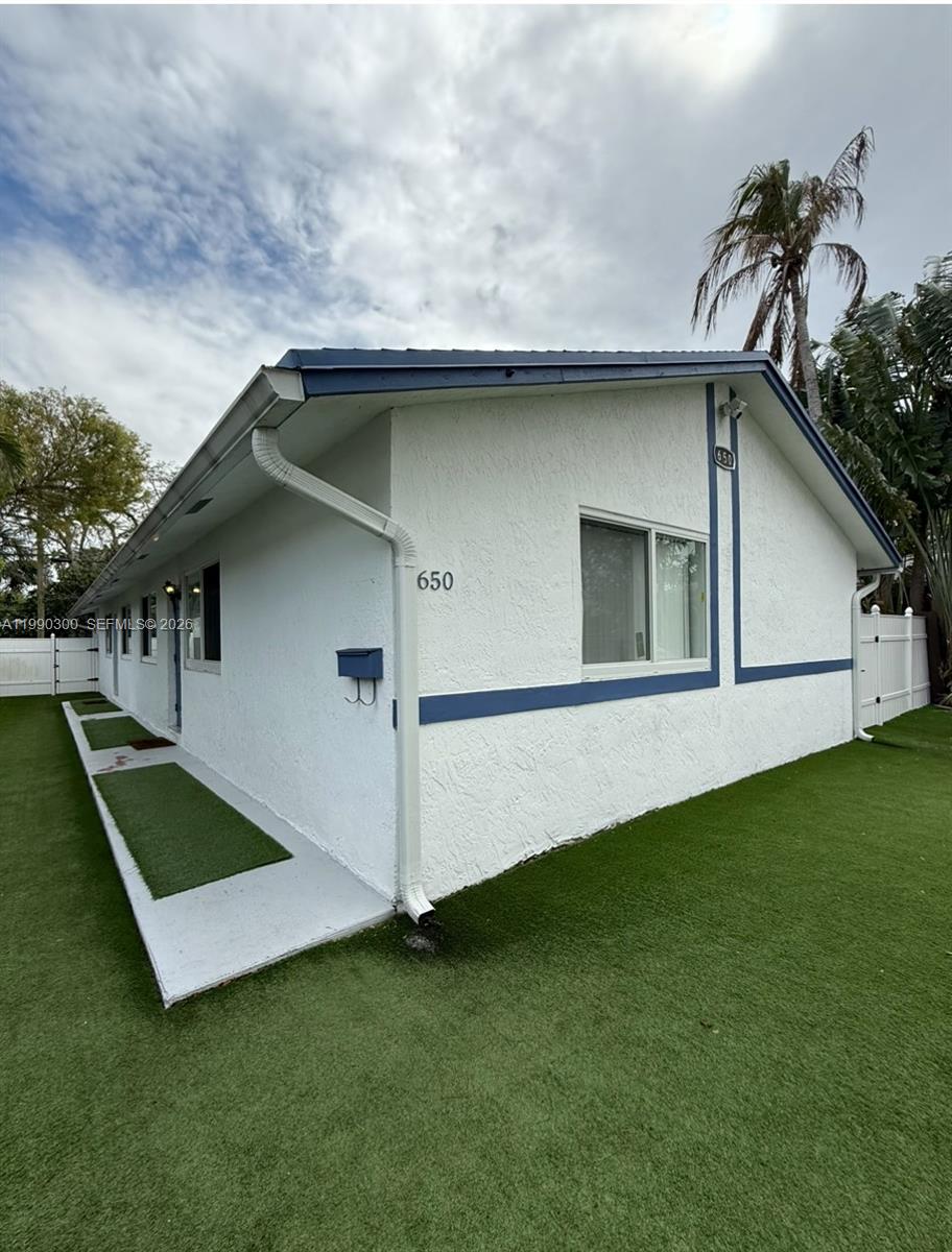 Lauderdale Gardens - Residential Income