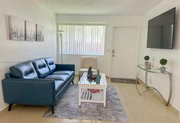 Lauderdale Gardens - Residential Income