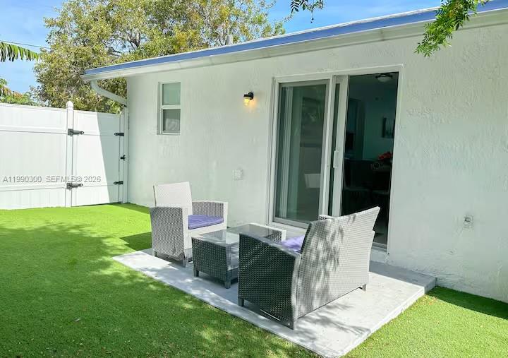 Lauderdale Gardens - Residential Income