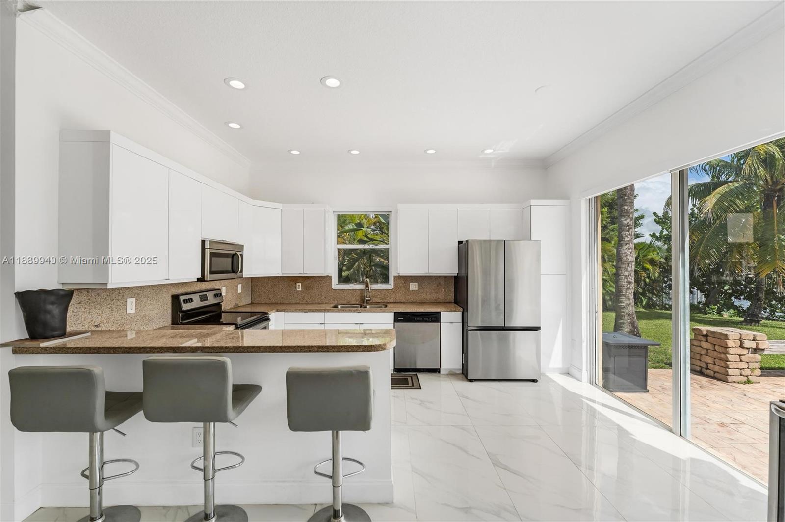 RIVIERA ISLES I - Residential