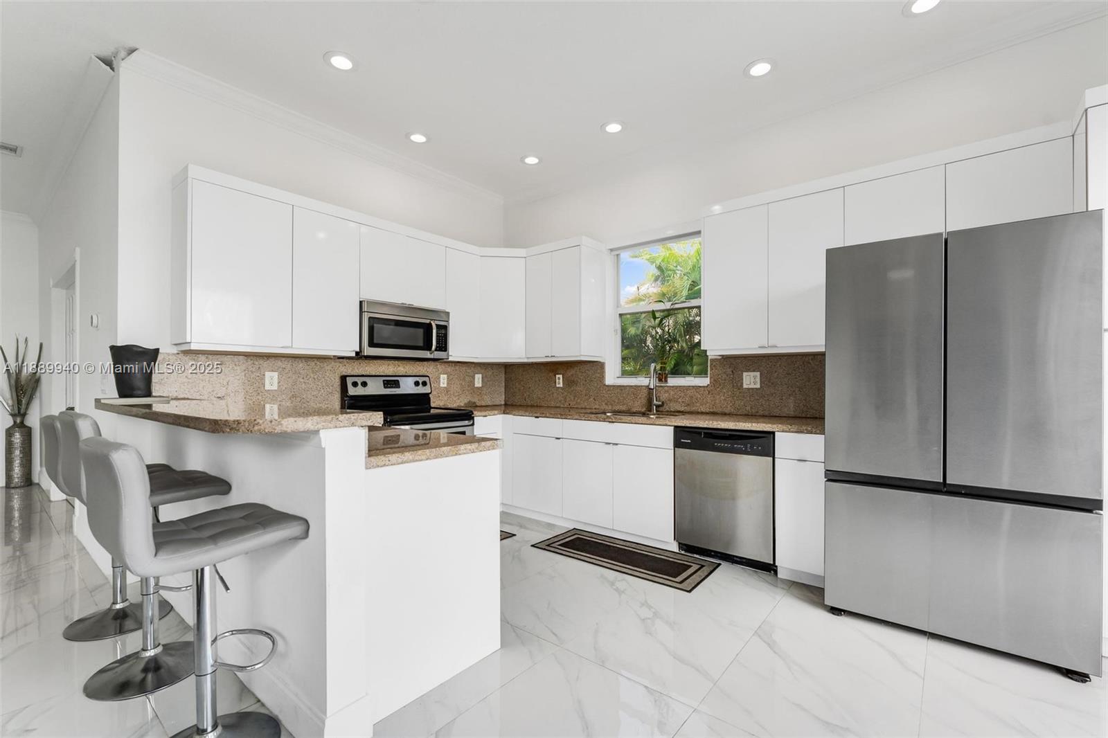 RIVIERA ISLES I - Residential