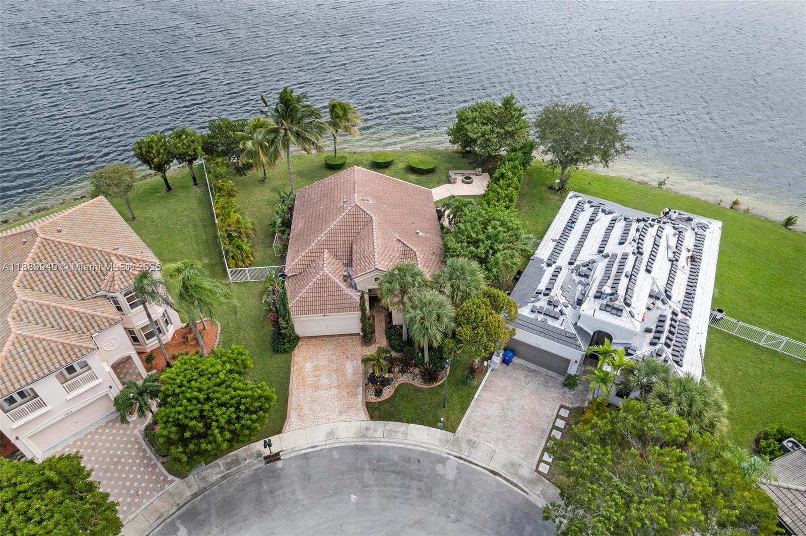 RIVIERA ISLES I - Residential