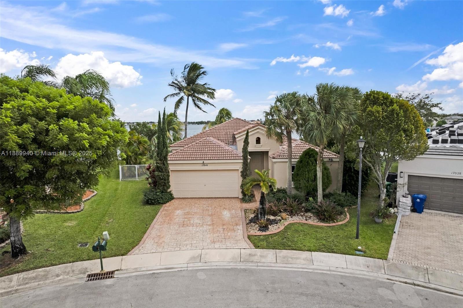 RIVIERA ISLES I - Residential