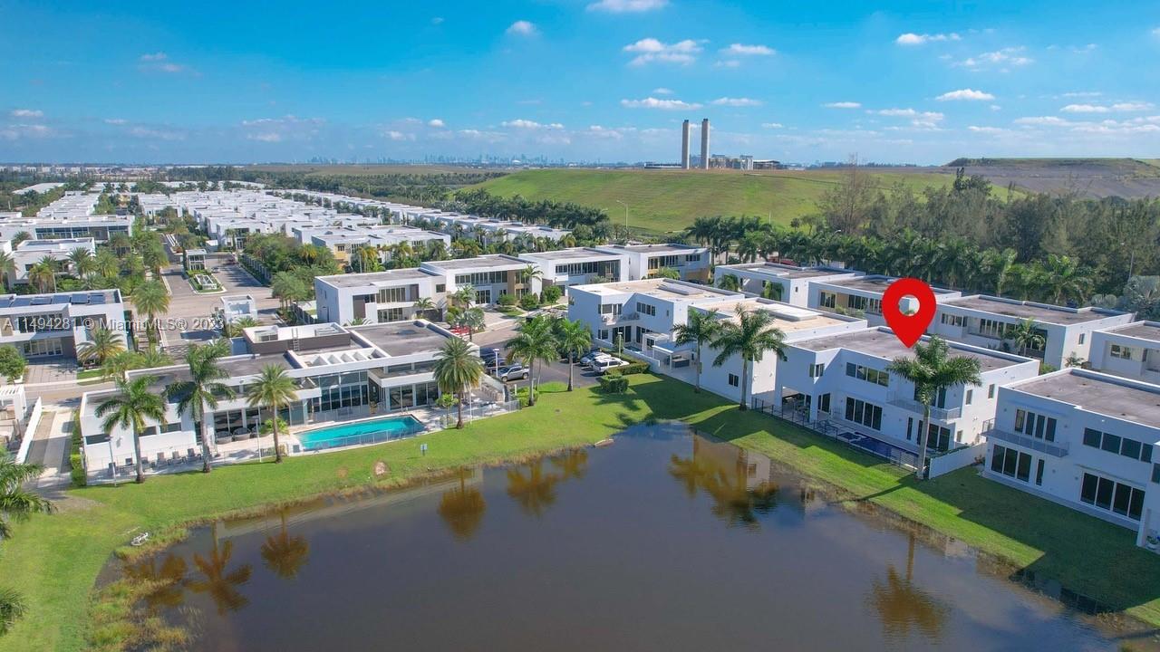 DORAL COMMONS RESIDENTIAL - Residential