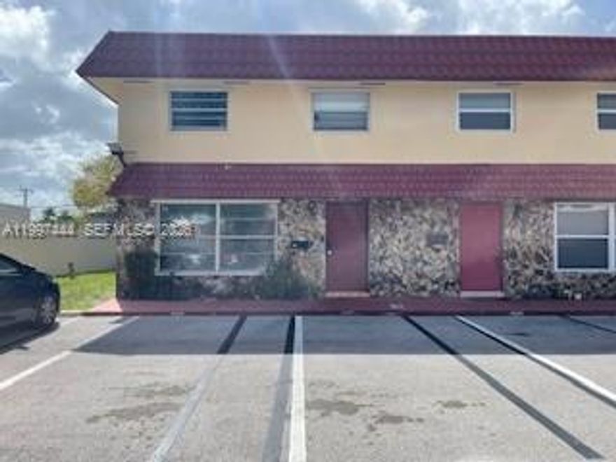 Great Location!  This property is within close proximity to Nova South Eastern, Broward College, Nova High School, and Technical Colleges.  All amenities are nearby.  Corner unit with 3 Bedrooms and 2.5 bathrooms with 1,724 sq ft living area.  2 assigned spaces right in front of the unit with 2 additional guest spaces next to the unit and 2 more guest spaces across.  Newer Washer/Dryer and stainless steel appliances.  Small community with a pool, tennis court, and basketball court.  Seller requires a post occupancy up to 60 days.  Primary bath shower needs completion.