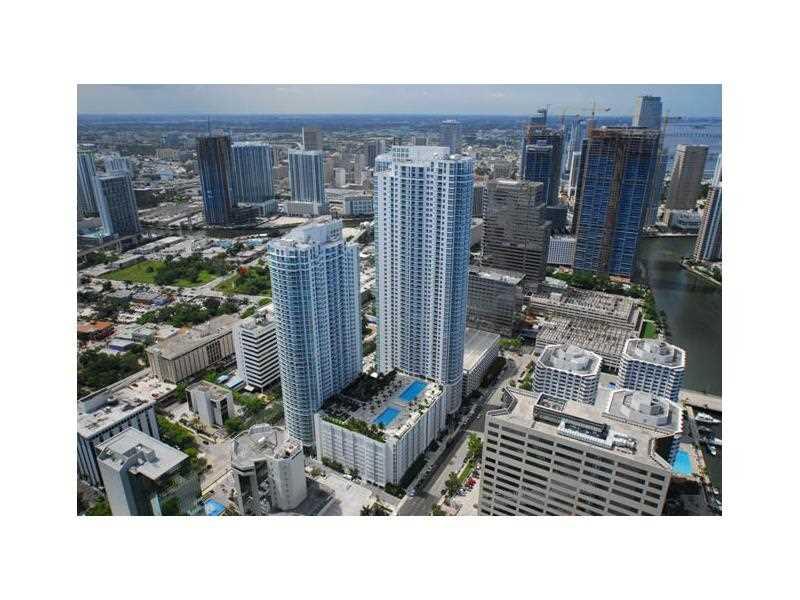 THE PLAZA 851 BRICKELL CO - Residential Lease