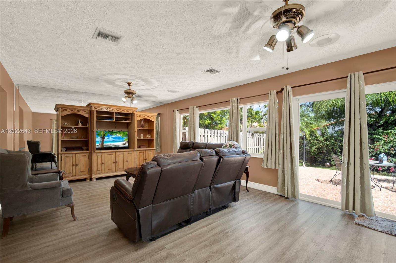 BRANDONWOODS - Residential