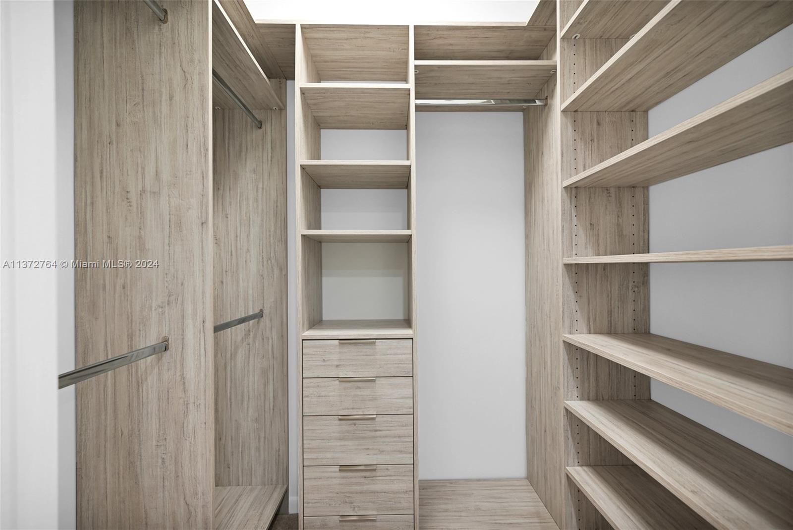 THE PORT RESIDENCES - Residential