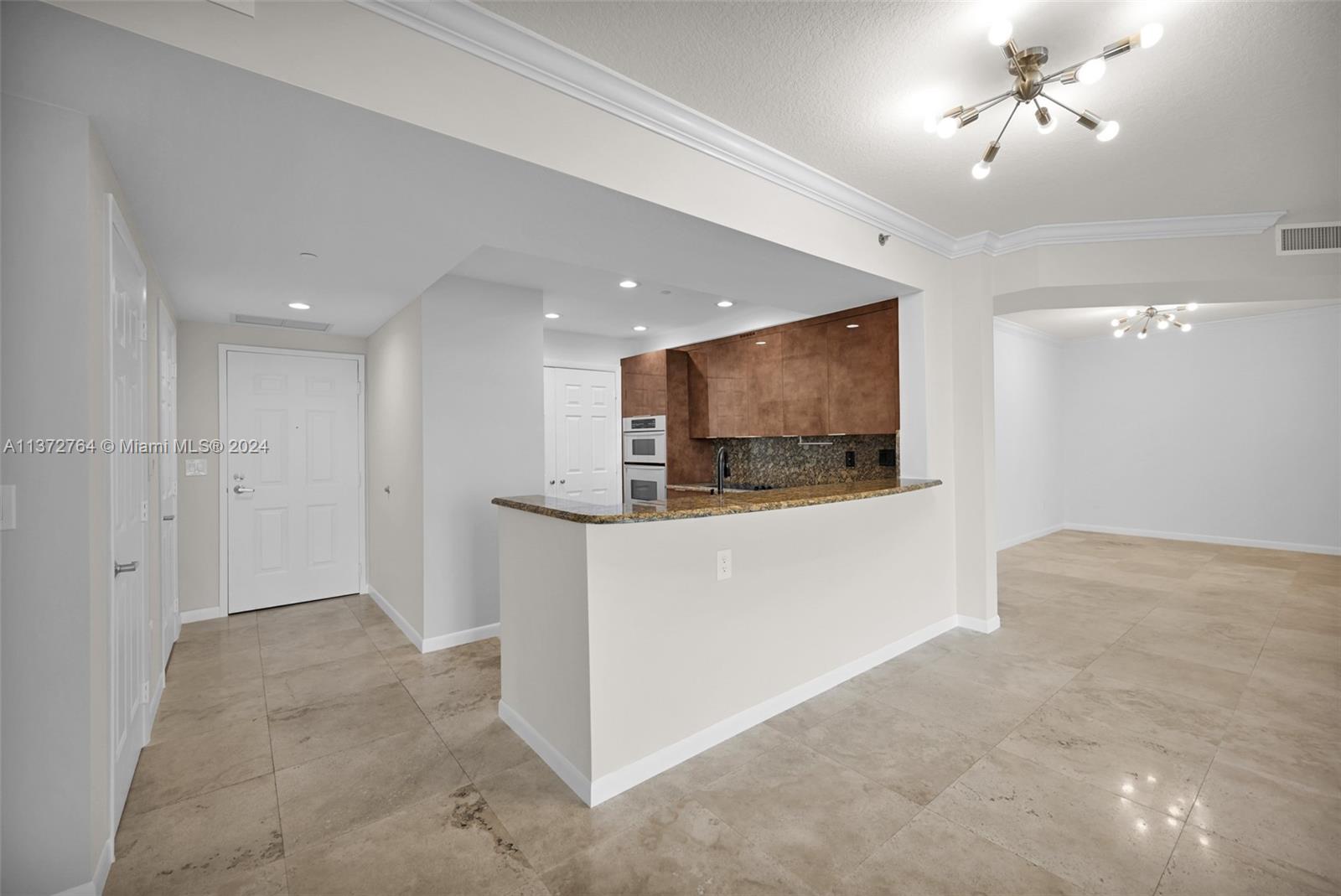 THE PORT RESIDENCES - Residential