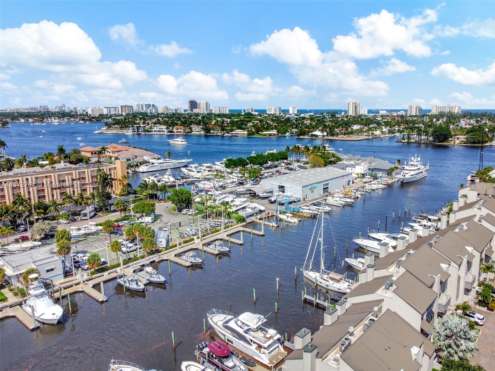 THE PORT RESIDENCES - Residential