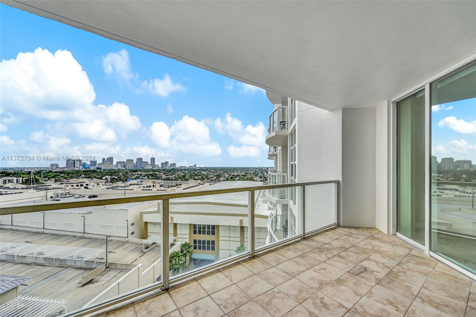 THE PORT RESIDENCES - Residential