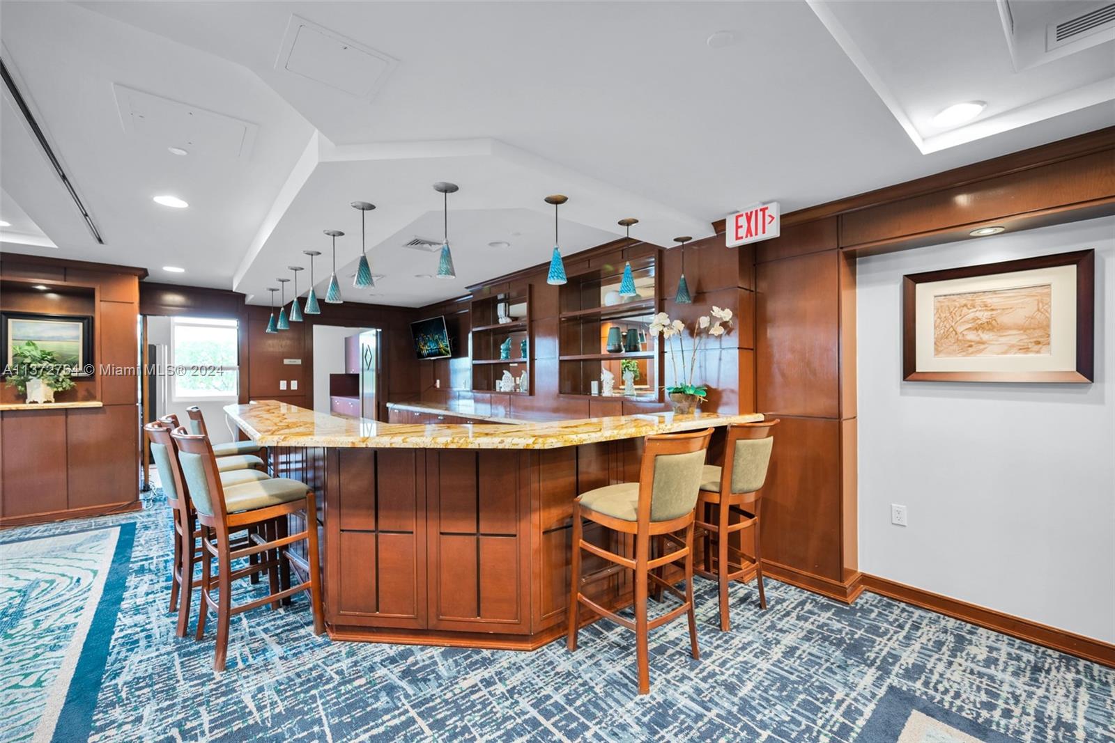 THE PORT RESIDENCES - Residential