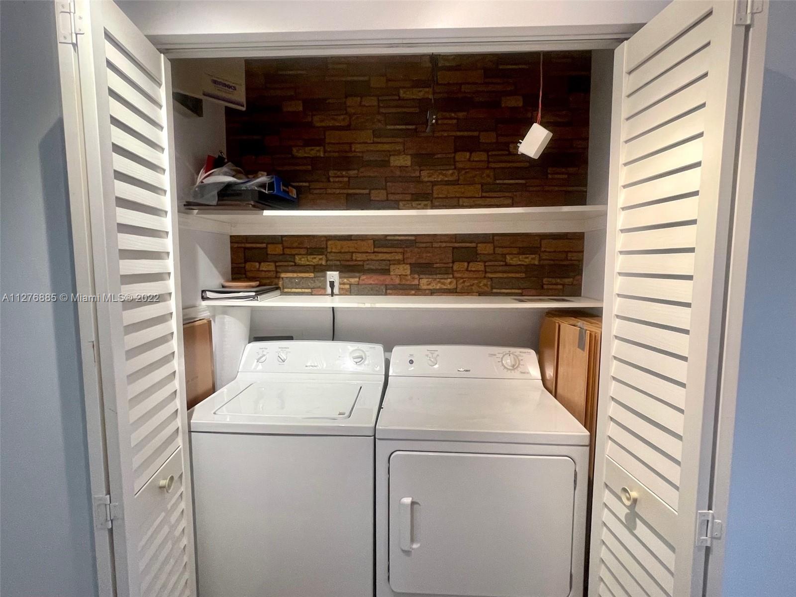 CASABLANCA ISLES CONDO - Residential Lease