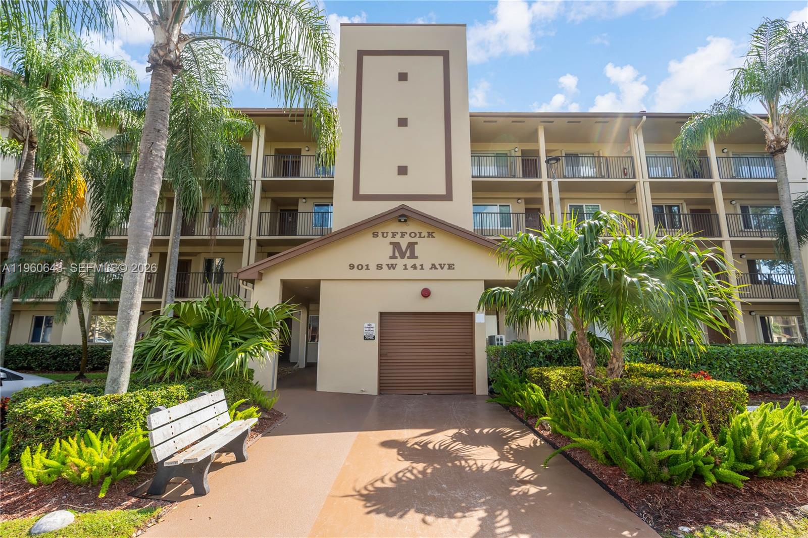 SUFFOLK AT CENTURY VILLAG - Residential