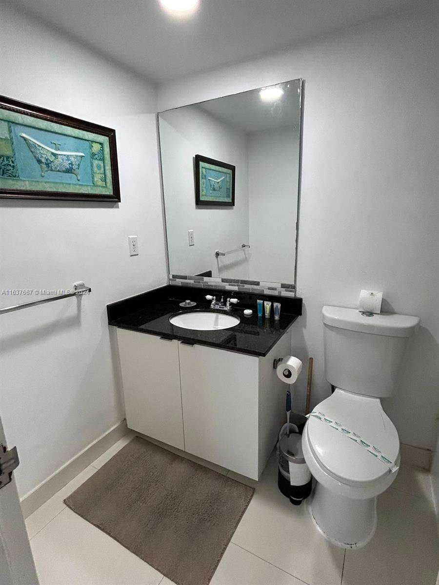 TIDES ON HOLLYWOOD BEACH - Residential