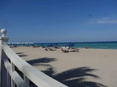 TIDES ON HOLLYWOOD BEACH - Residential