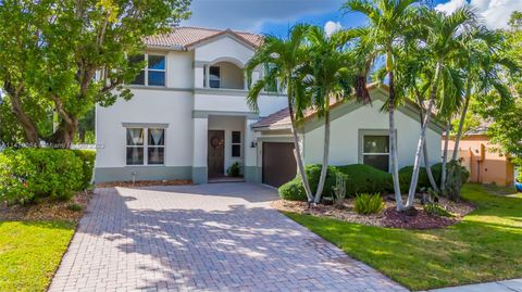 Photo of 2656 SW 195th Ter, Miramar, FL 33029 (MLS # A11470064)