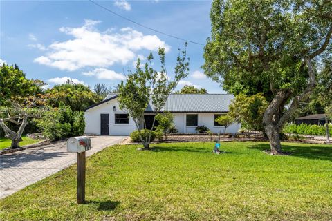 14840 SW 21st St Davie FL 33326