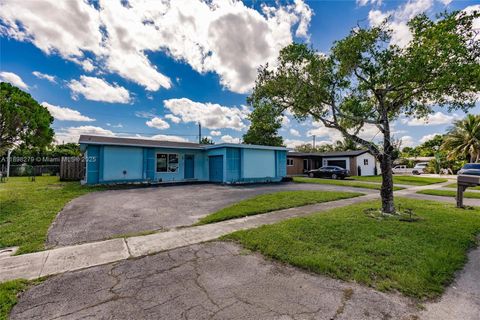 8480 NW 29th St Sunrise FL 33322