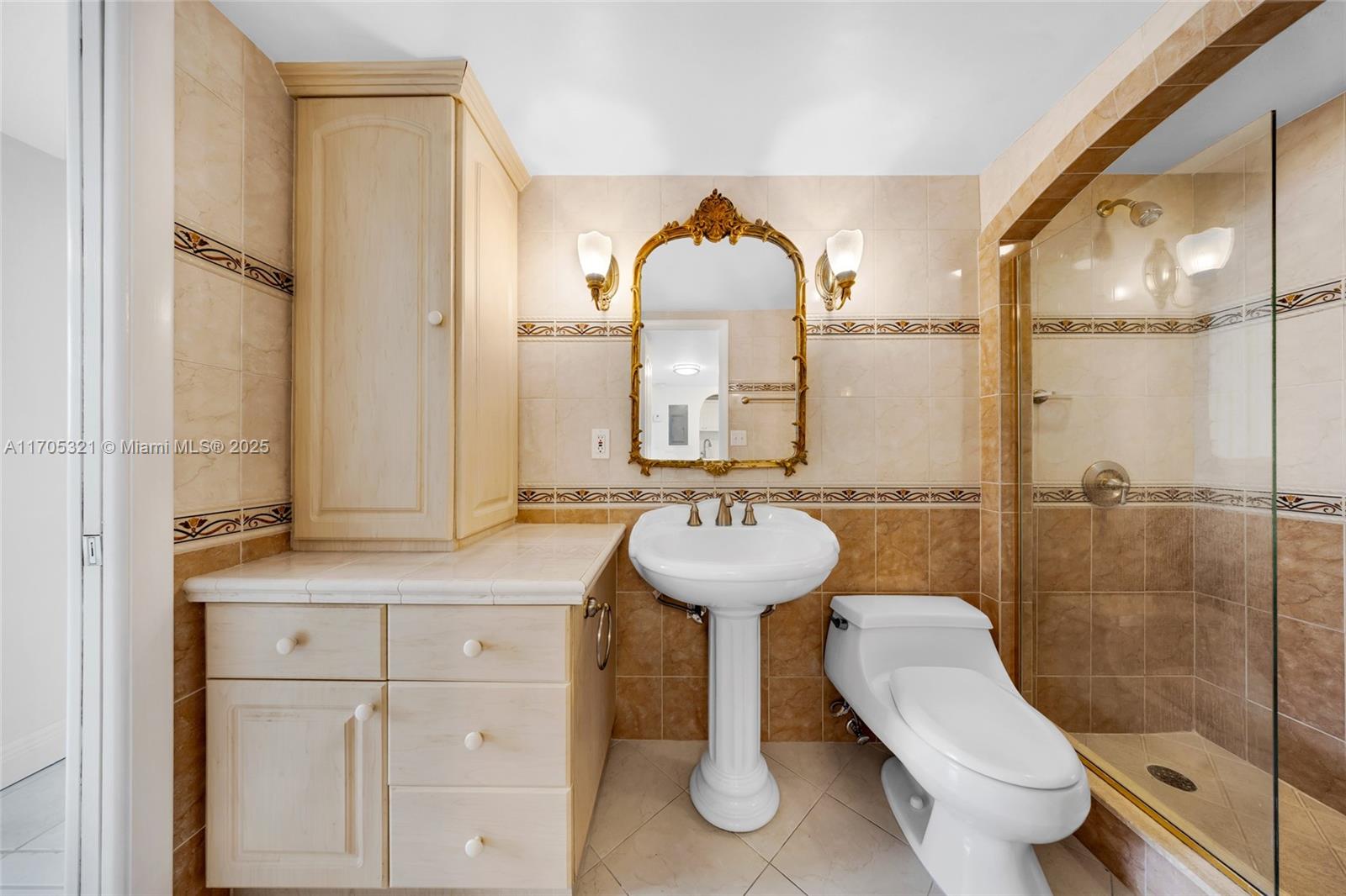 ROYAL ATLANTIC CONDO - Residential