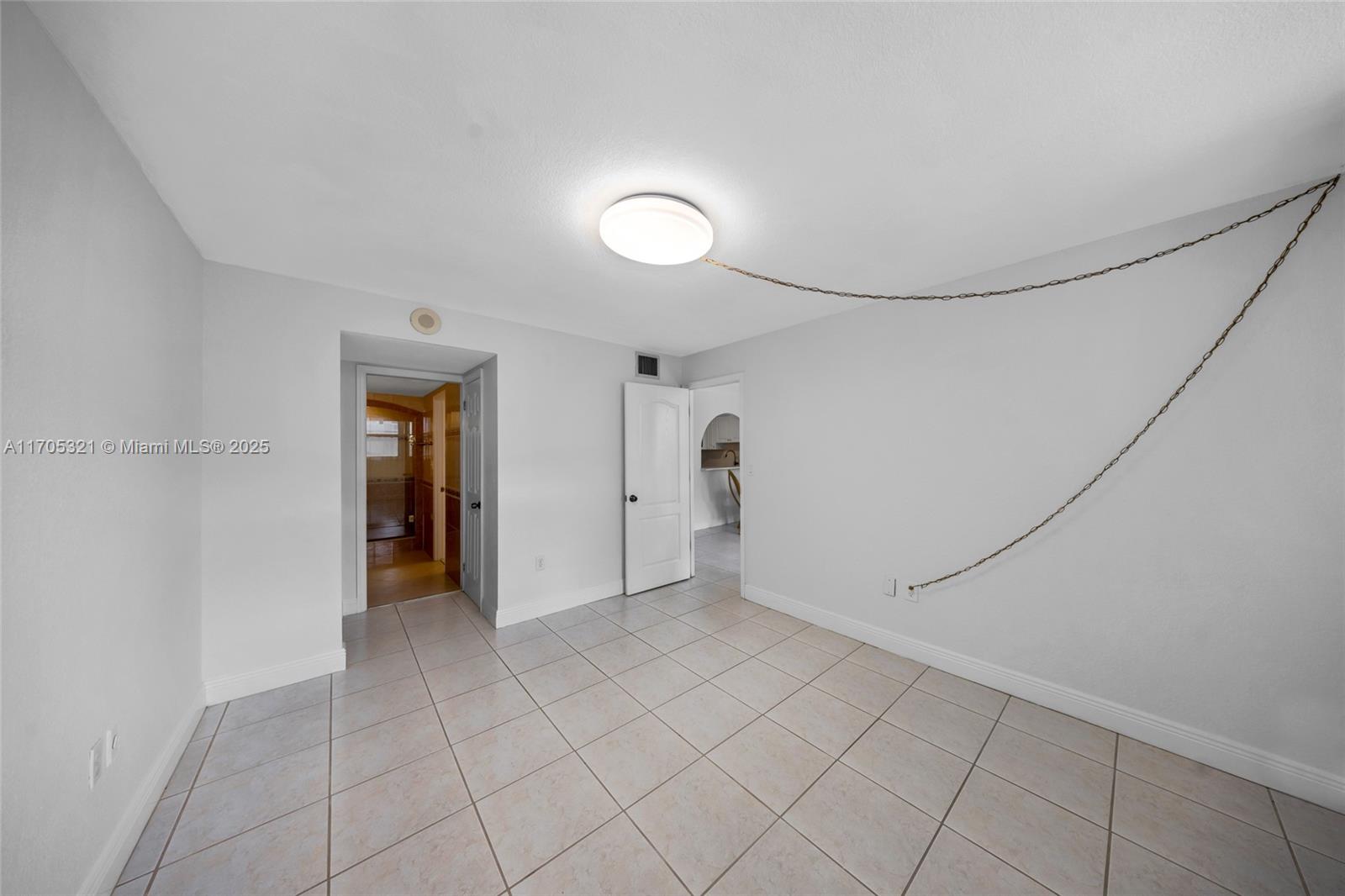 ROYAL ATLANTIC CONDO - Residential