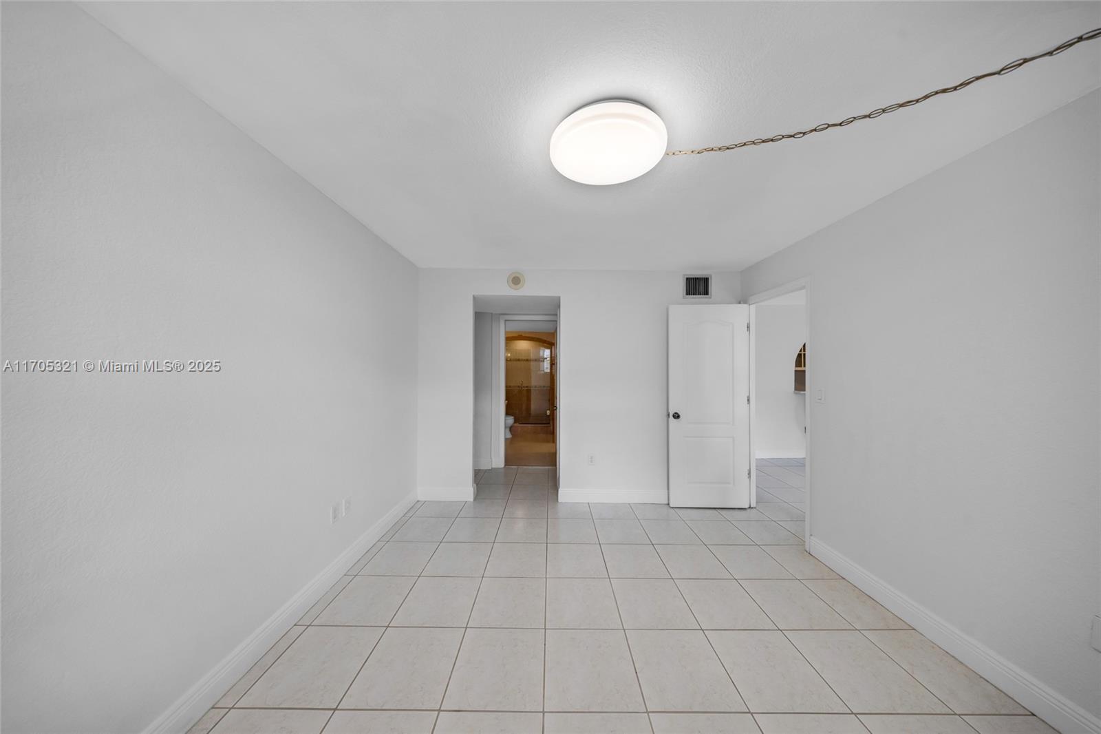 ROYAL ATLANTIC CONDO - Residential