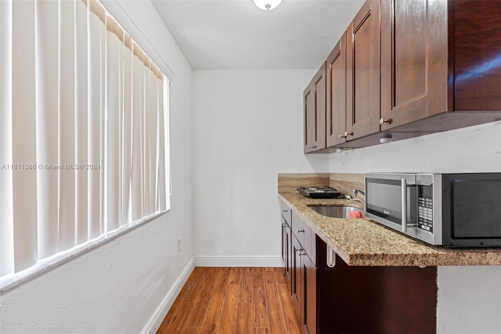 ANDREWS PARK - Residential