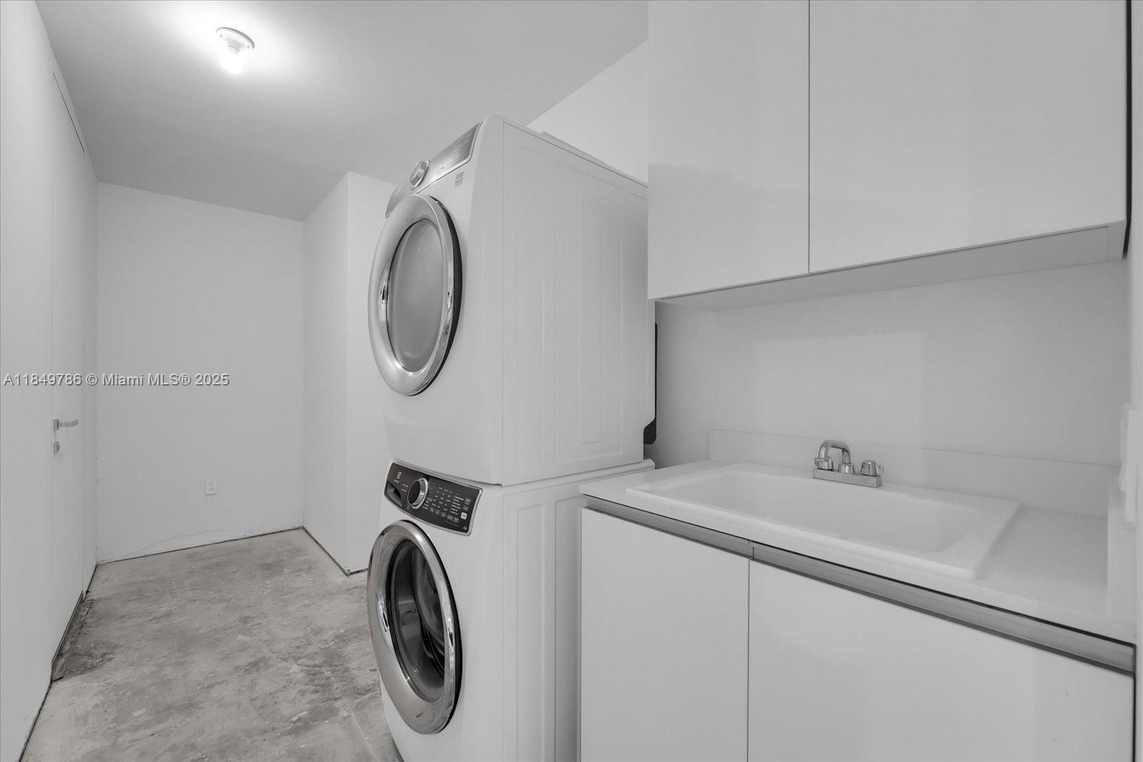 18975 COLLINS CONDO - Residential