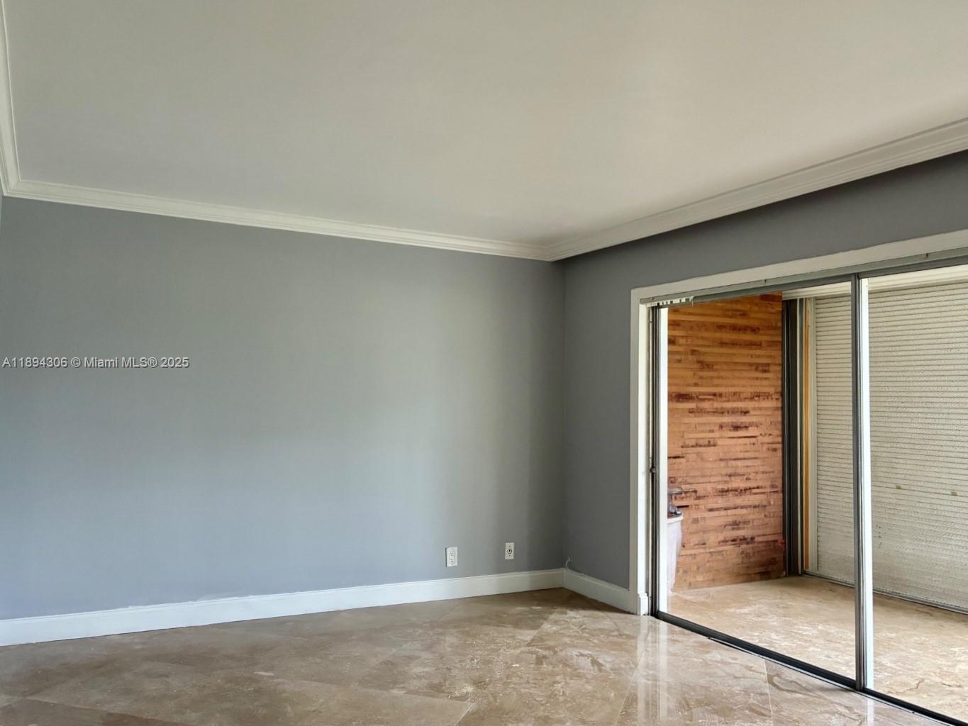 WATERWAY CLUB - Residential