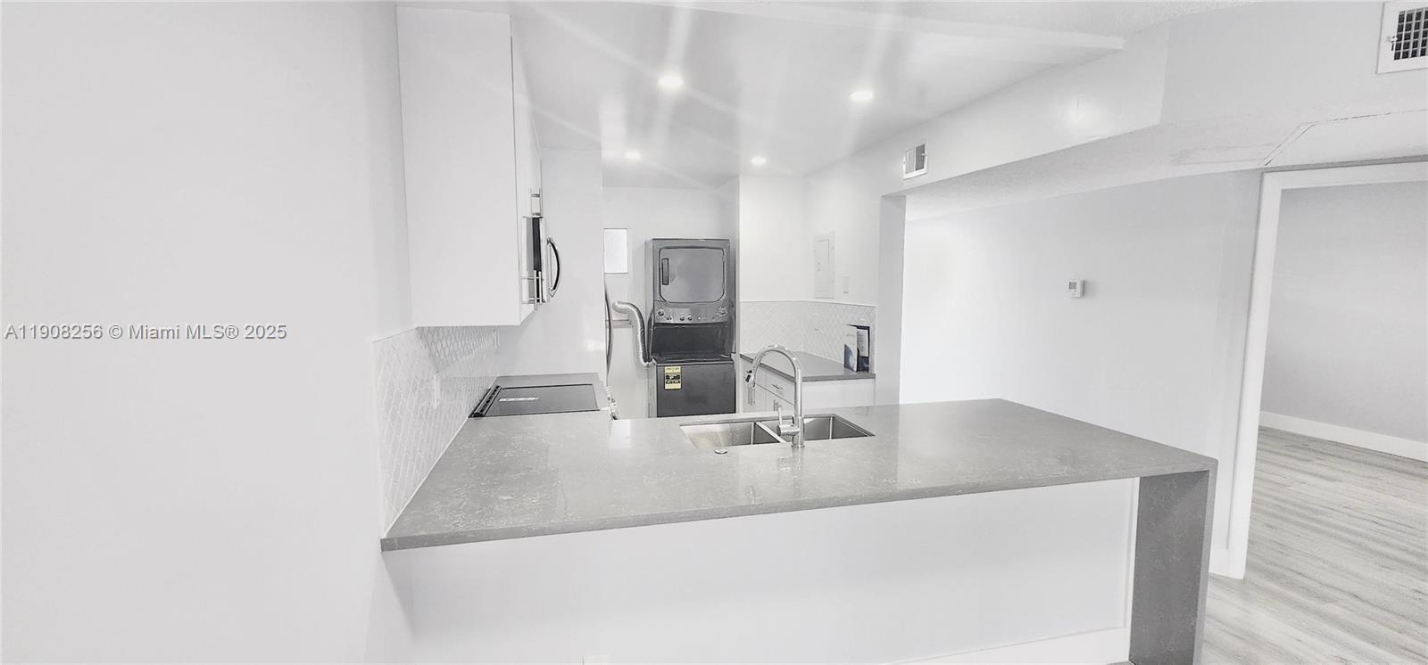 VERSAILLES GARDENS CONDO - Residential Lease