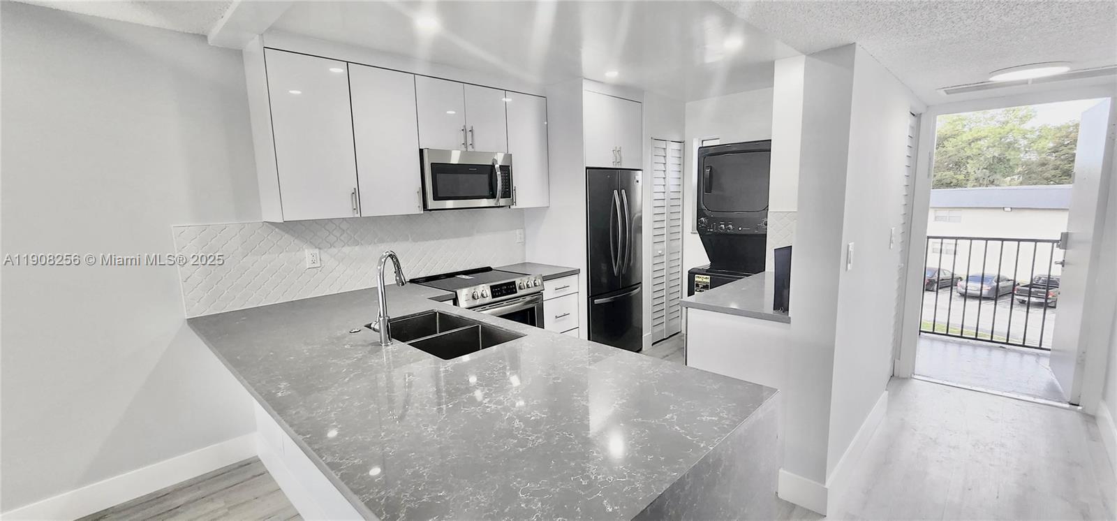 VERSAILLES GARDENS CONDO - Residential Lease