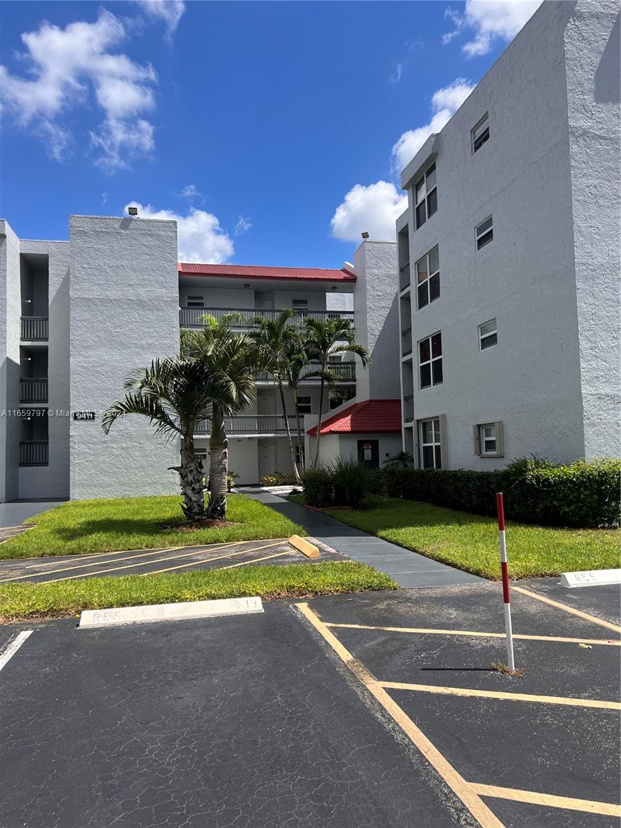 EVERGREEN TWO OF PINE ISL - Residential
