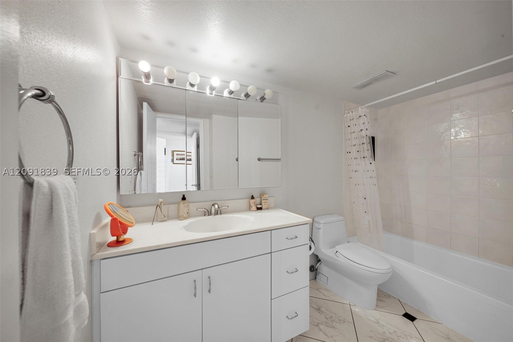 18151 NE 31st Ct 2008