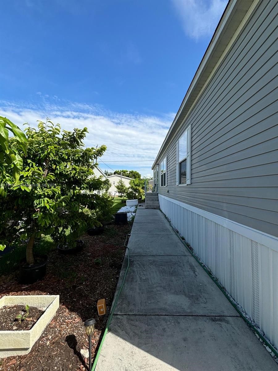 Palm Gardens - Residential