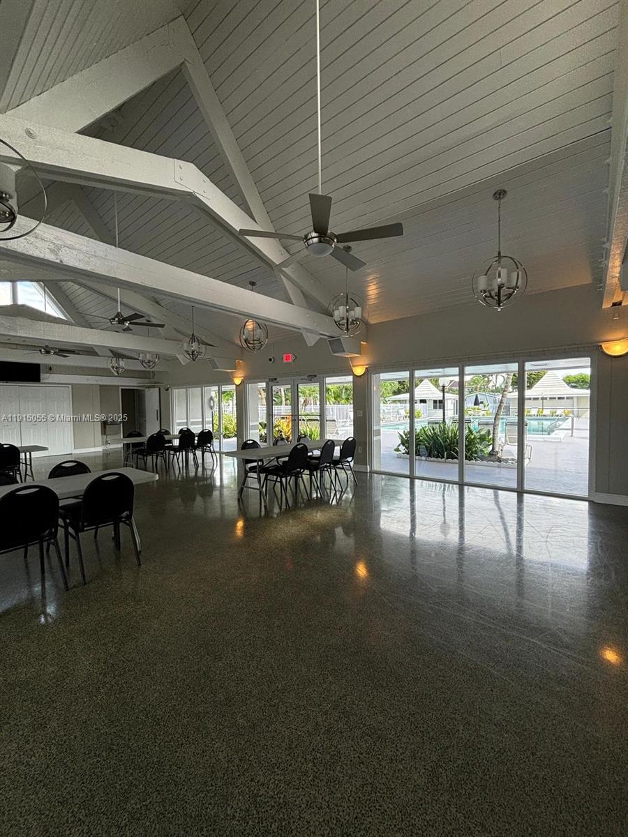 Palm Gardens - Residential