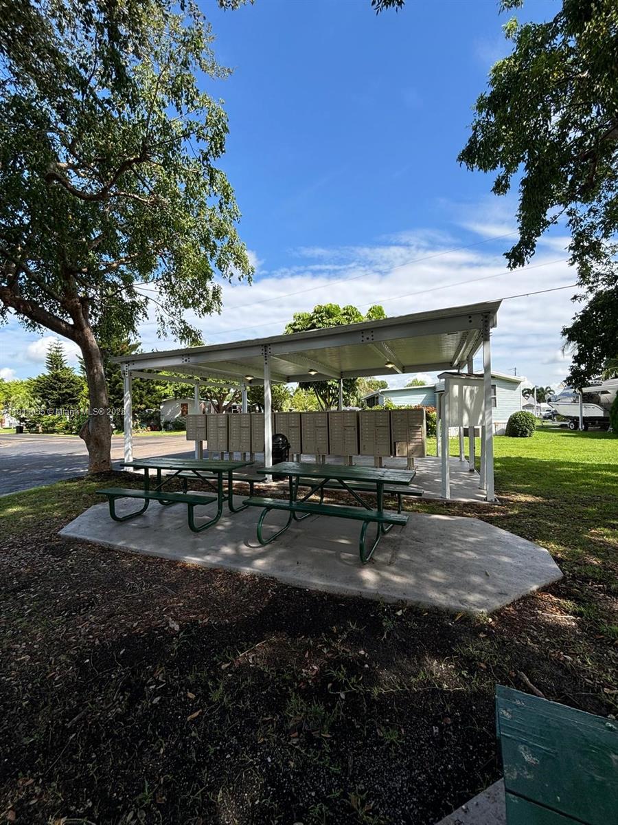 Palm Gardens - Residential